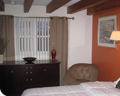 Cadillac Motel Room